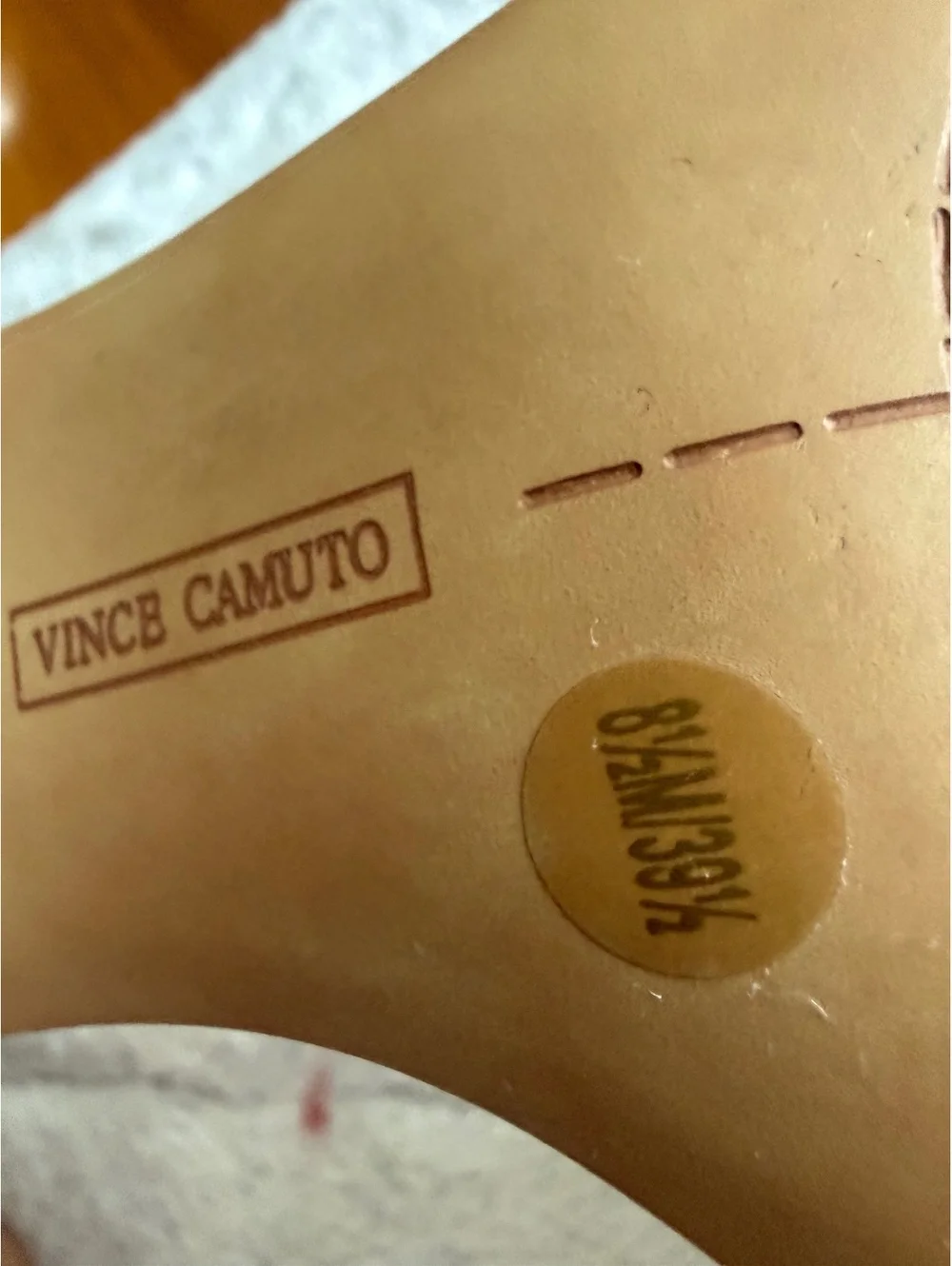 Vince Camuto Women's Nude Leather Block Heel Sandals Size 8.5M